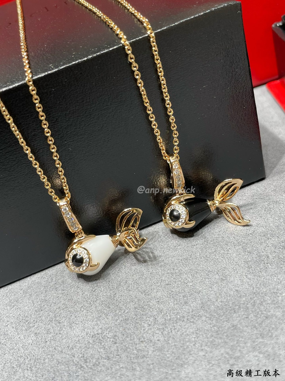 Qeelin Pendant (1) - www.newkick.vip